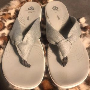 Clark’s cloudstepper sandal